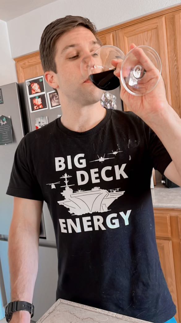 BIG DECK ENERGY TEE (Unisex)